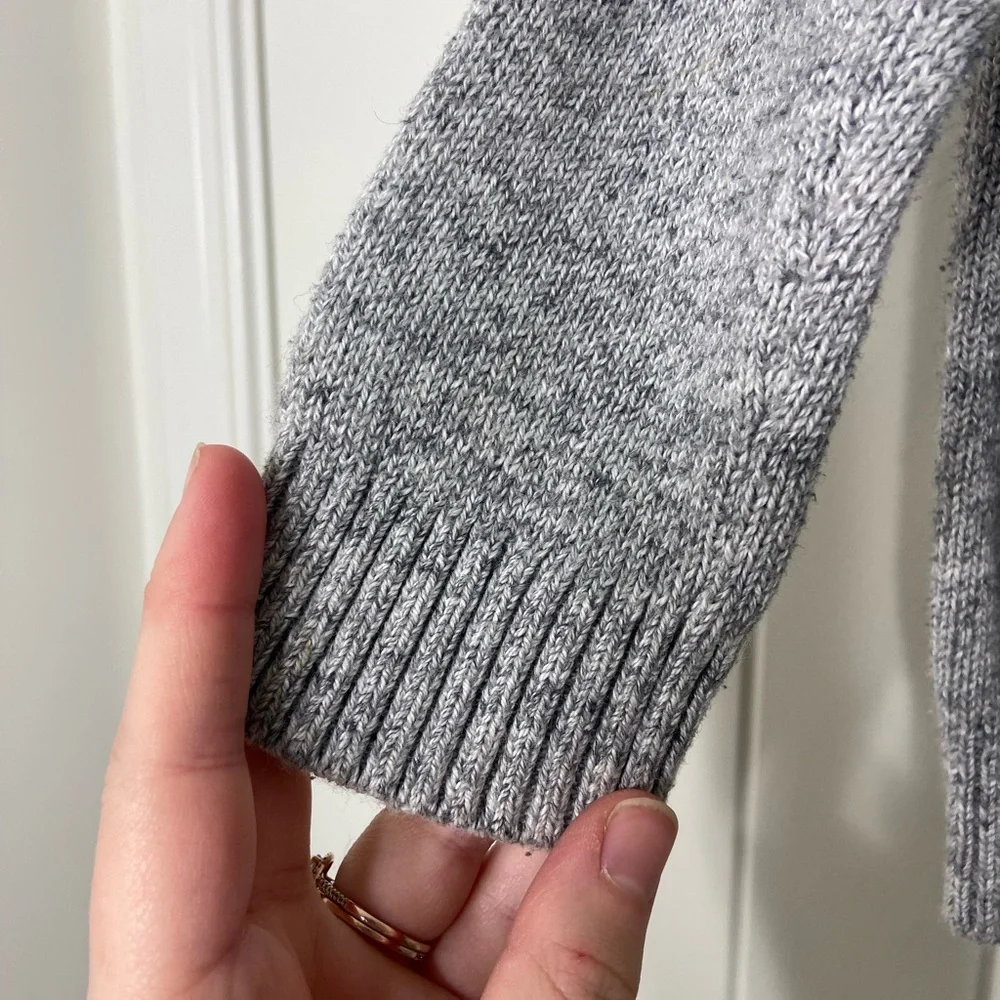 NWOT Baby GAP boy’s dragon dark gray heavy knit crewneck sweater 2 years‎